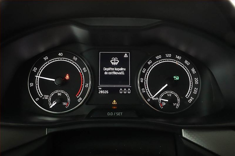 Škoda Scala (2020) 1.0 TSI, Automat, Tempomat - fotka 8 z 15