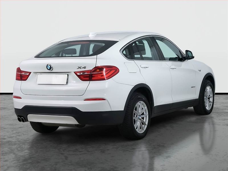 BMW X4 (2014) xDrive30d, 4X4, Automat - fotka 5 z 21