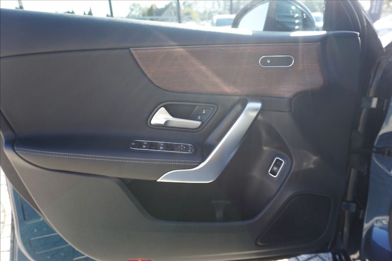 Mercedes-Benz Třídy A 1,3 A 180 sedan,CZ původ,1.maj - fotka 10 z 15