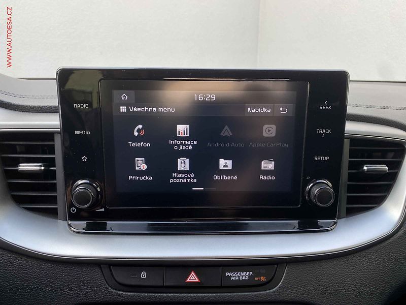 Kia Ceed (2021) 1.5 T-GDi, 1.maj,ČR, Spin - fotka 16 z 18