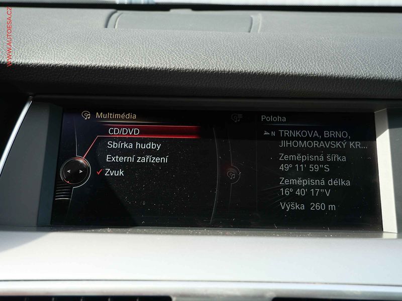 BMW Řada 5 (2014) 3.0 D 530d GT xDrive, ČR, AT - fotka 22 z 37