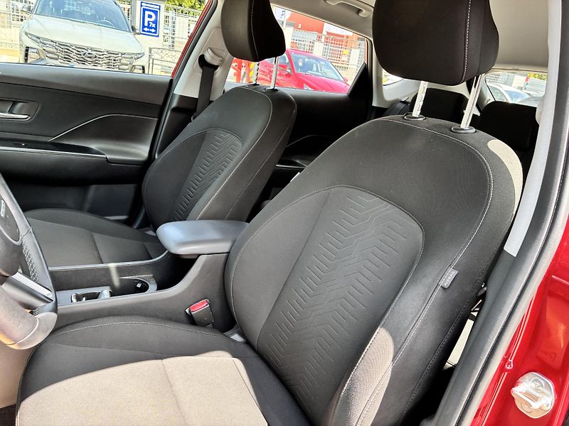 Hyundai Kona 1.0T-GDi 88kW SMART ZÁRUKA  - fotka 10 z 27