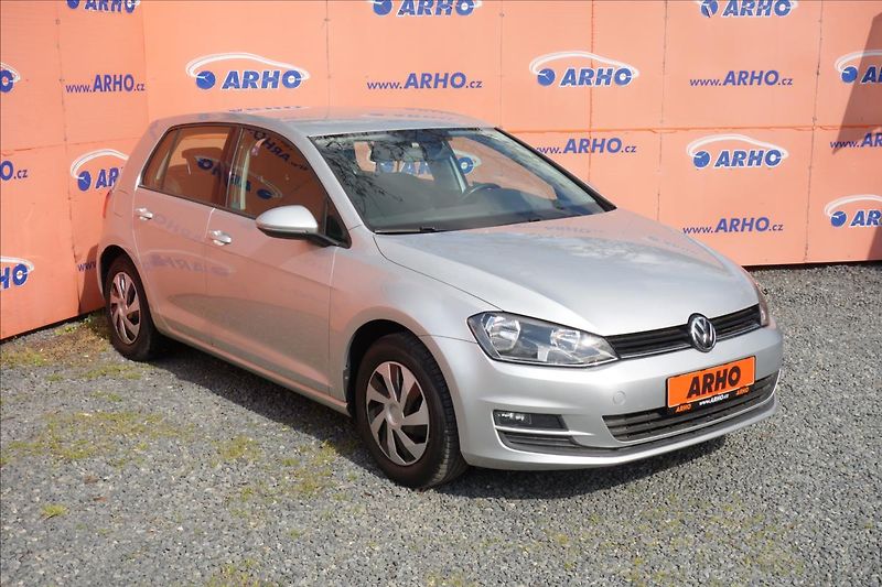 Volkswagen Golf 1,4 TSi,ČR,1 MAJ.,COMFORTLINE. - fotka 1 z 32