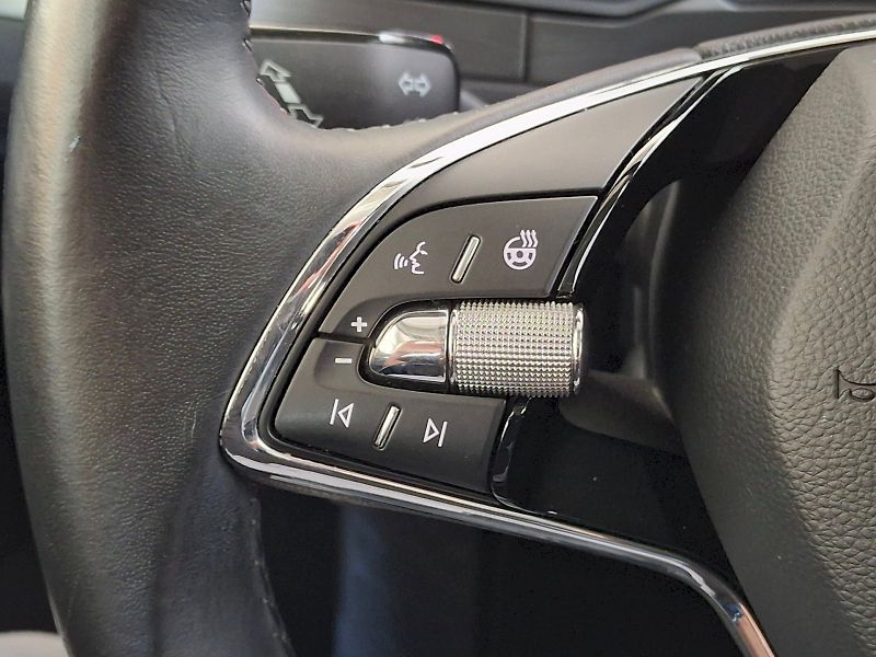 Škoda Superb (2021) Style Extra 2,0TDi 110kW - fotka 32 z 35