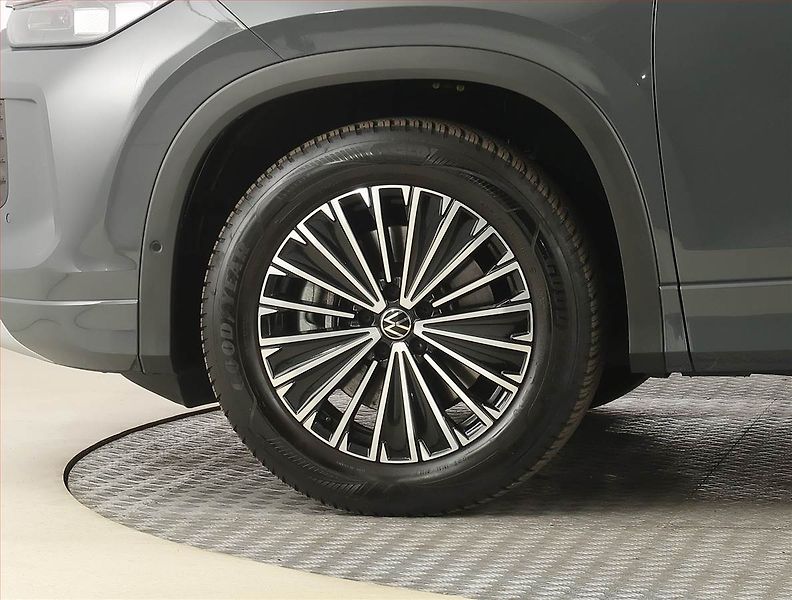 Volkswagen Tayron (2026) 1.5 eTSI, digi klima - fotka 15 z 32