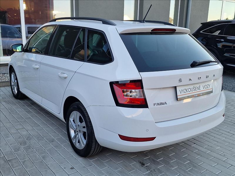 Škoda Fabia 1.0TSI Style, původ ČR,1.Maj. - fotka 8 z 48