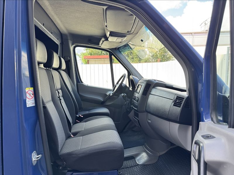 Volkswagen Crafter 2,0 TDI 100kW L2H1 tažné - fotka 26 z 50