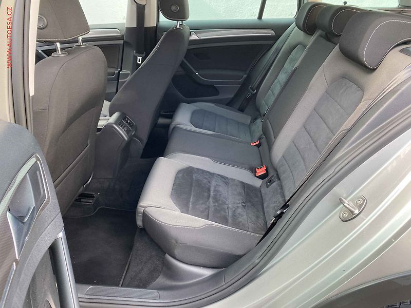 Volkswagen Golf (2016) 2.0 TDi 4x4, Alltrack, DSG - fotka 10 z 19