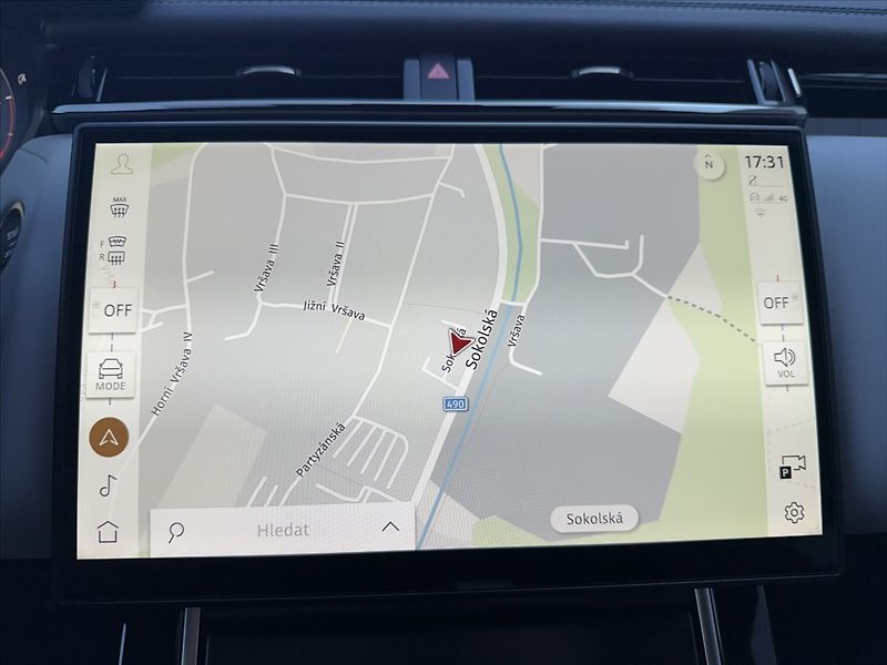 Land Rover Range Rover Velar (2026) 3,0 DYNAMIC SE D300 - fotka 28 z 36