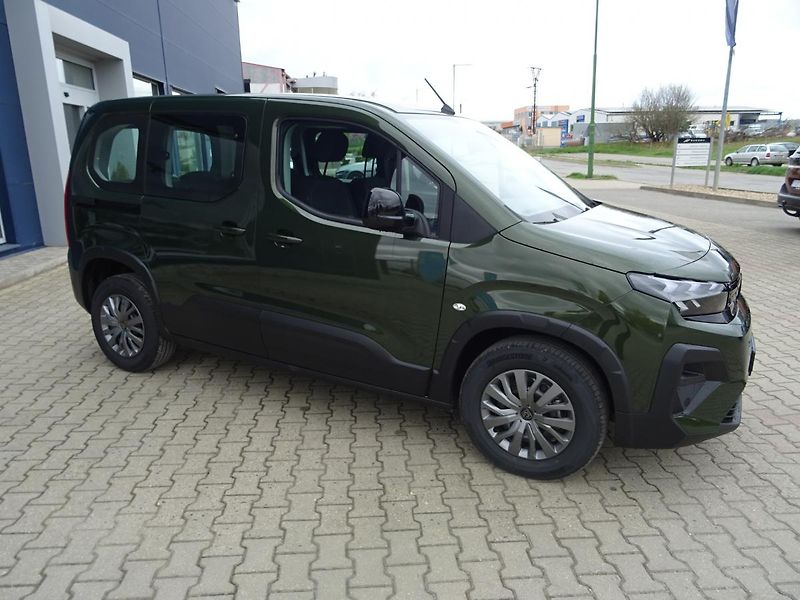 Peugeot Rifter ALLURE BlueHDi 100 MAN6 - fotka 12 z 32