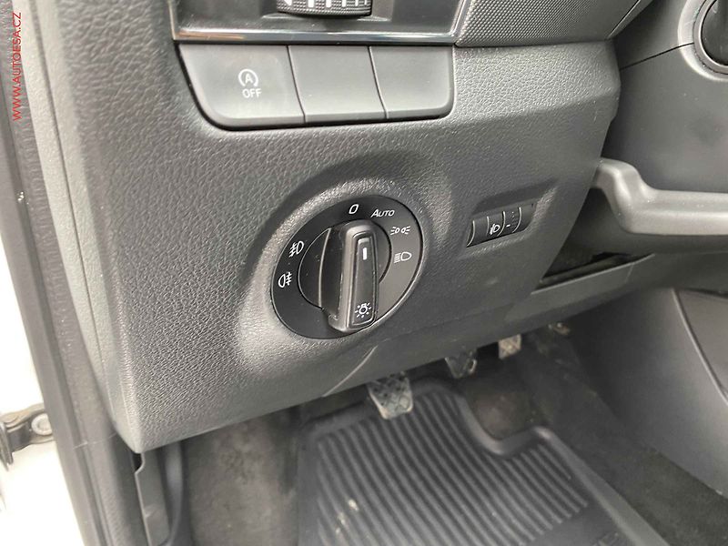 Škoda Fabia (2020) 1.0 TSi, 1.maj,ČR, Ambition - fotka 15 z 17