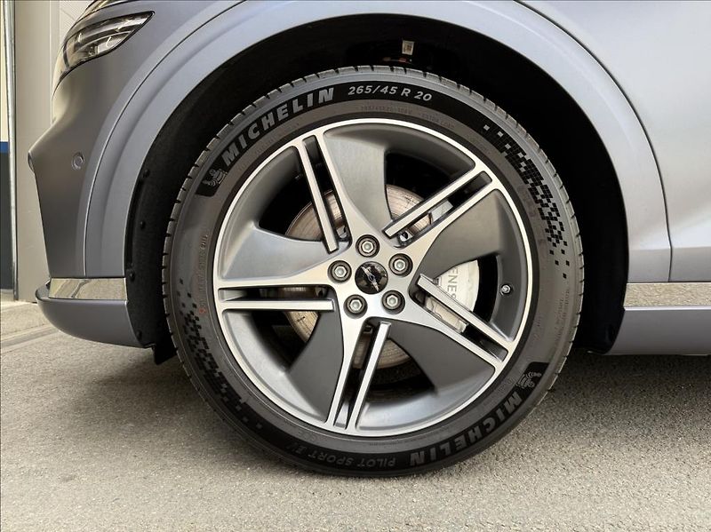 Genesis GV70 AWD  FL Electrified Premium - fotka 22 z 23