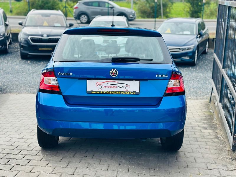 Škoda Fabia (2018) 1.0TSi VÝHŘEV SED. 100%KM - fotka 5 z 18