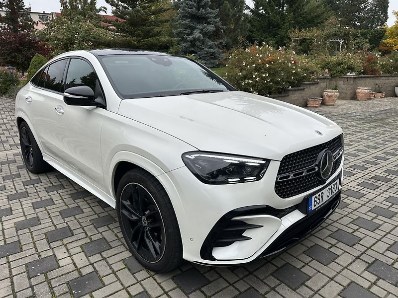 Mercedes-Benz GLE (2024) MERCEDES GLE COUPÉ 450d - fotka 4 z 11