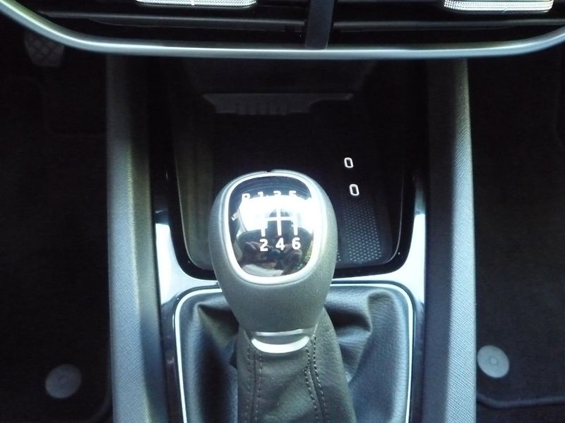 Škoda Octavia (2024) Combi 1,5TSi 110kW Top Selecti - fotka 13 z 20