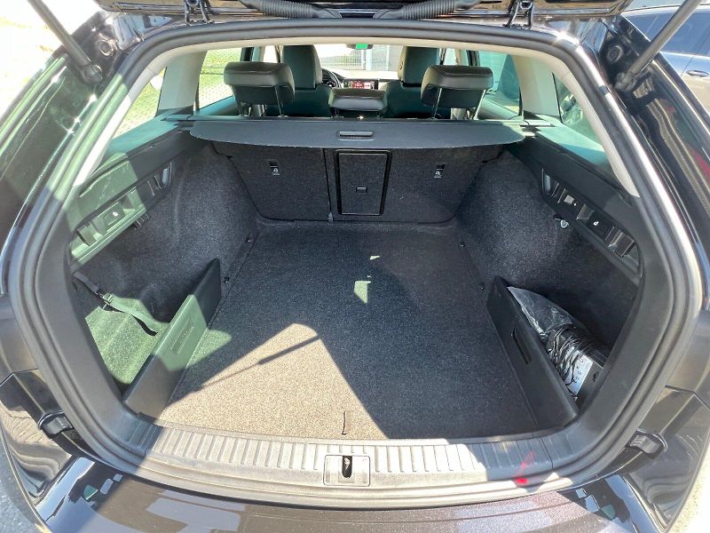 Škoda Octavia (2022) Style 2.0TDi 110kW 6°manuální - fotka 14 z 31