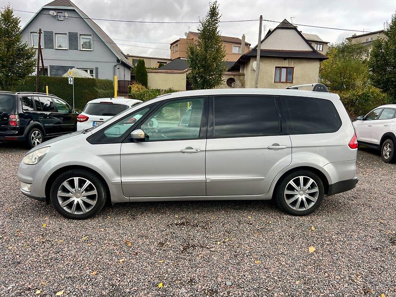 Ford Galaxy 2.0 TDCi 96 kW 7 míst - fotka 8 z 18