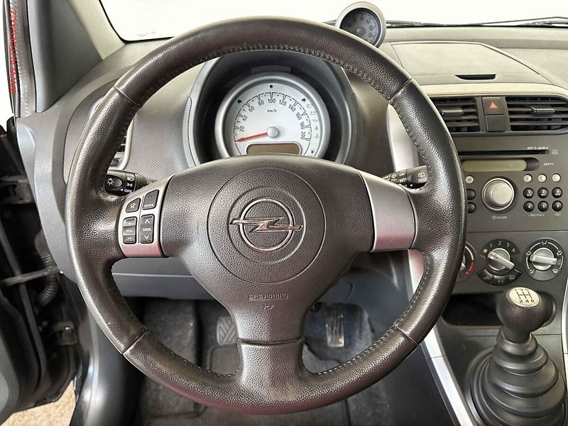 Opel Agila (2011) 1.2i, Edition - fotka 14 z 14