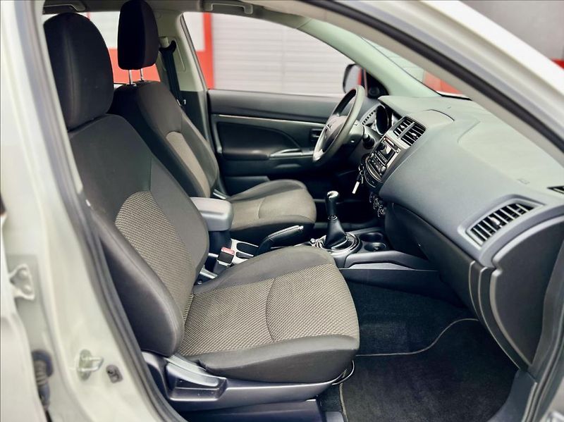 Mitsubishi ASX 1,6 MIVEC / KLIMA / LPG - fotka 20 z 36