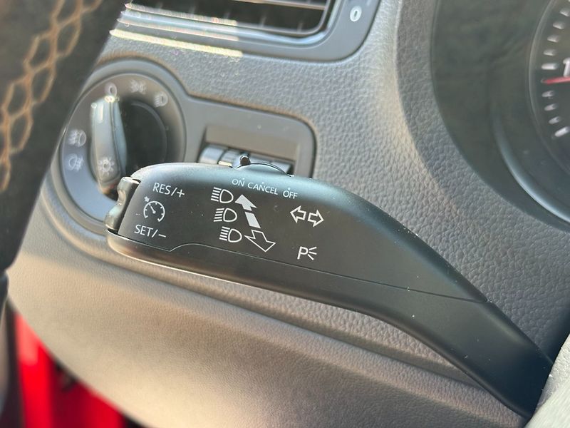 Volkswagen Polo (2012) 1.2 TSI MATCH 66kW - fotka 28 z 42