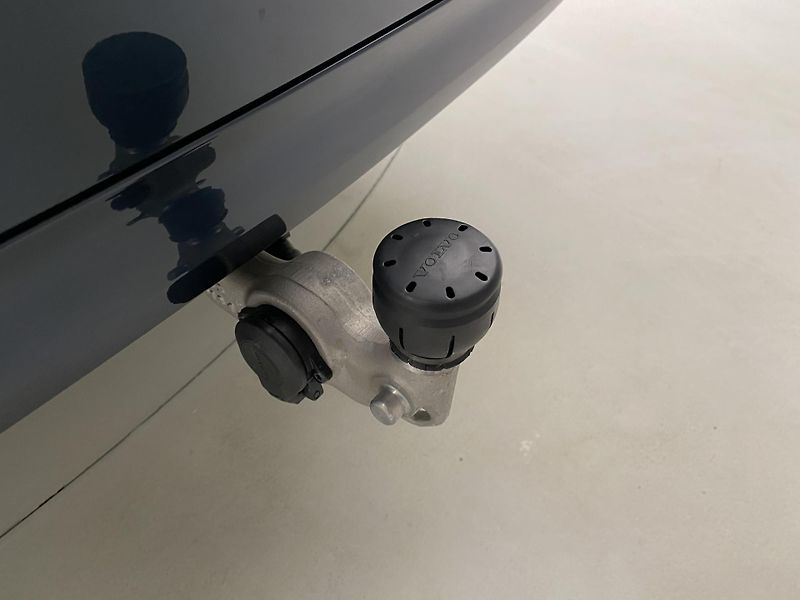 Volvo XC90 T8 AWD RECHARGE BRIGHT ULTRA 7 - fotka 40 z 73