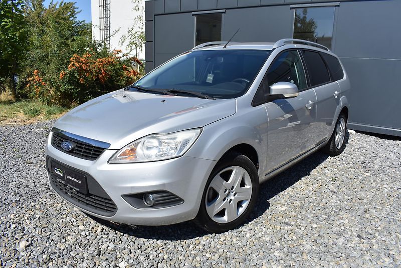 Ford Focus 1,6 16V STYLE,TZ,SERVIS,TOP! - fotka 1 z 16