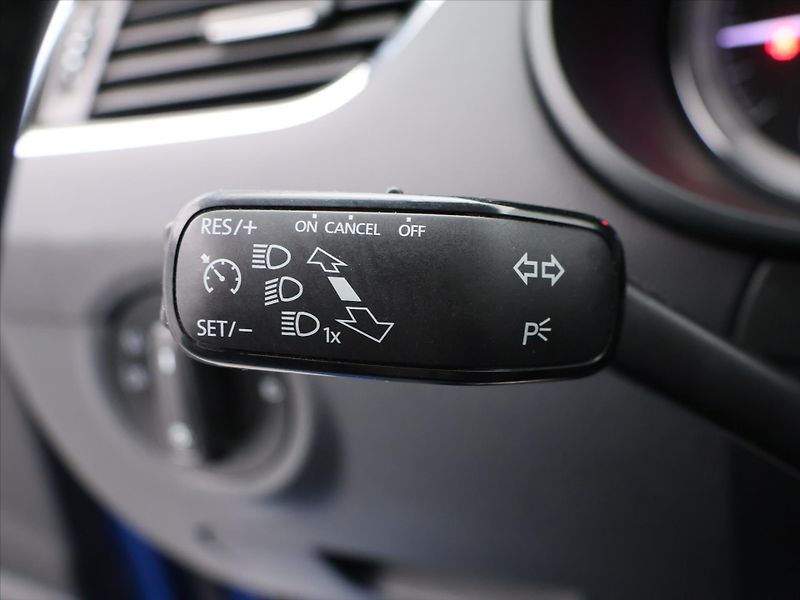 Škoda Octavia 2,0 TDI 110kW Style CZ - fotka 17 z 31
