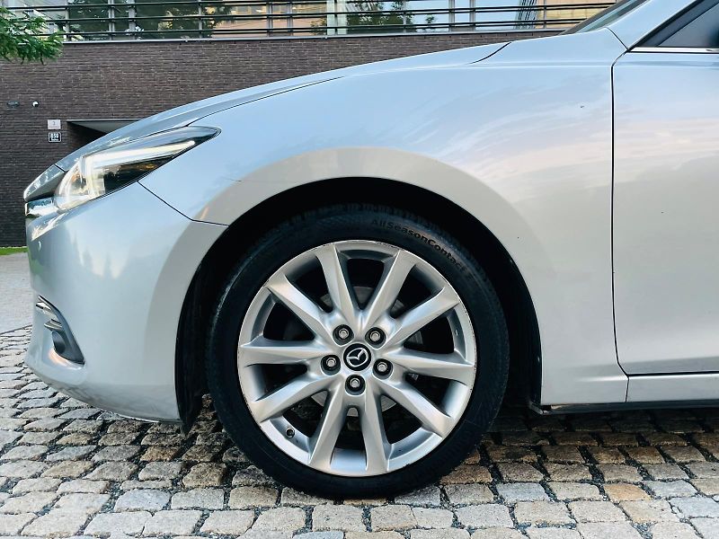 Mazda 3 2.0i AUTOMAT LED KAMERA VÝHŘEV - fotka 48 z 48
