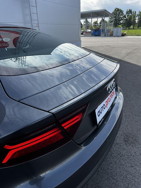 Audi A7 3.0TDI 200kW Quattro S-Line  - fotka 14 z 25