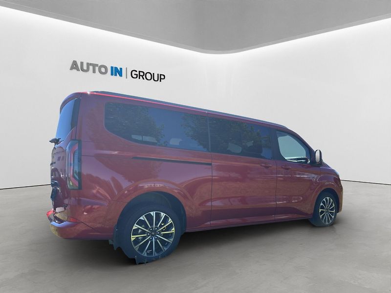 Ford Tourneo Custom (2026) L2 TITANIUM X 2.0 EcoBlue 125k - fotka 5 z 14