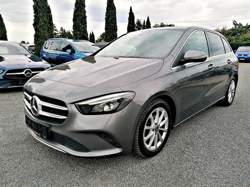Mercedes-Benz Třídy B (2019) 180d Automat Kůže - fotka 2 z 30