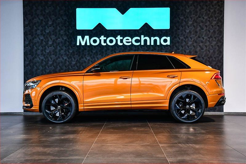 Audi RS Q8 (2023) TFSI - fotka 22 z 23