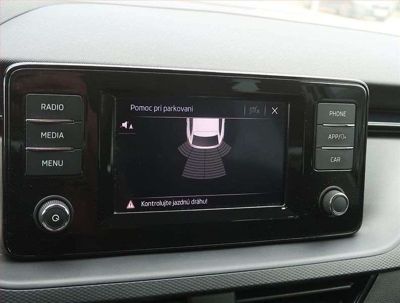 Škoda Scala (2022) Ambition 1.0 TSI, Serv.kniha - fotka 18 z 18