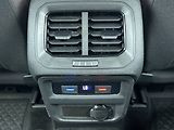 Volkswagen Tiguan (2020) 1.5 TSI 7DSG Life - náhled 22