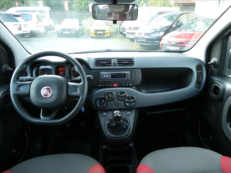 Fiat Panda 1,2 51 kW, po servise - fotka 25 z 37