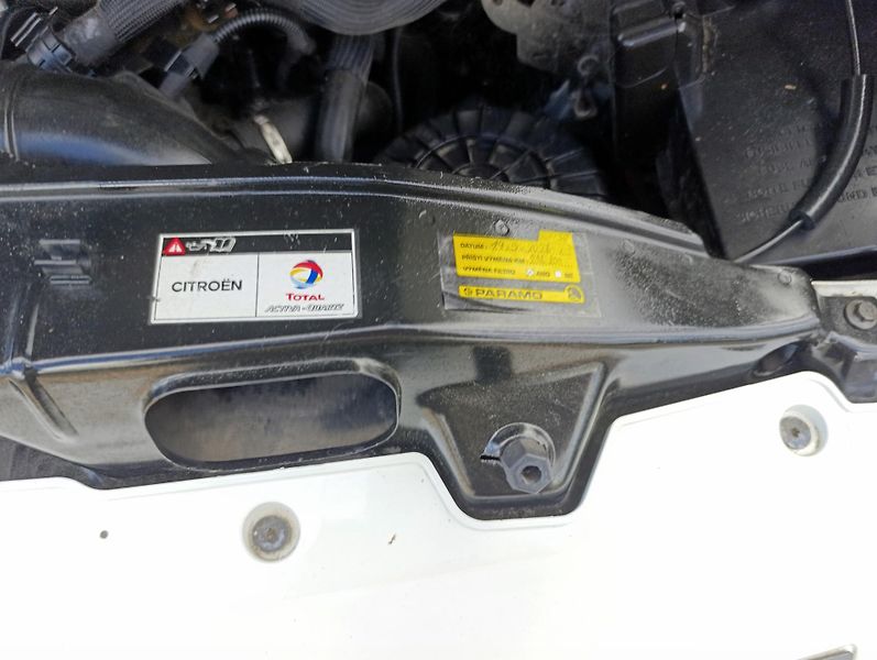 Citroën Jumper (2013) 2.2 HDi 6míst tařné - fotka 16 z 16