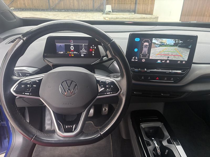 Volkswagen ID.4 (2020) 1st. 77kwh, SOH 93%, tazne - fotka 6 z 13