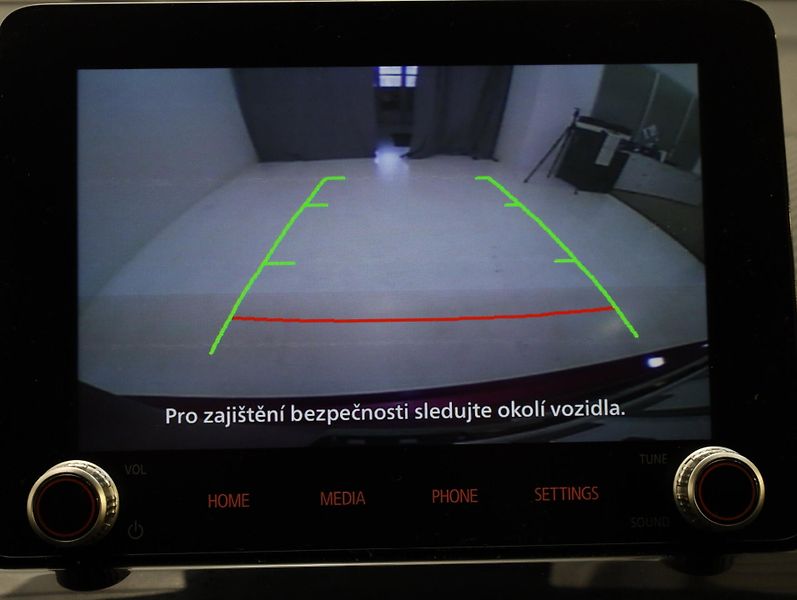 Mitsubishi Eclipse Cross (2022) 2.4i PHEV,4x4, nové ČR 1.maj. - fotka 30 z 30