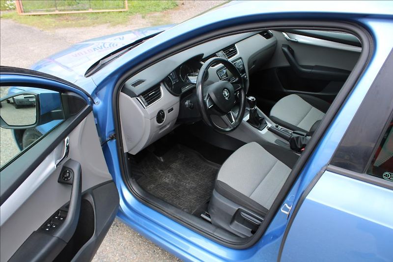 Škoda Octavia 1,4 TSi  1.maj., ČR, CNG, TOP - fotka 9 z 25