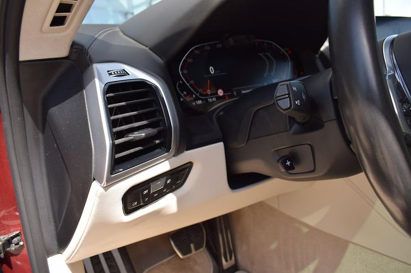 BMW Řada 8 (2020) 840i xD GranCoupe/karbon - fotka 35 z 67