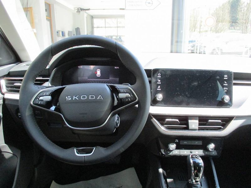 Škoda Kamiq Top Selection 1,0TSI 85kW DSG/ - fotka 11 z 14