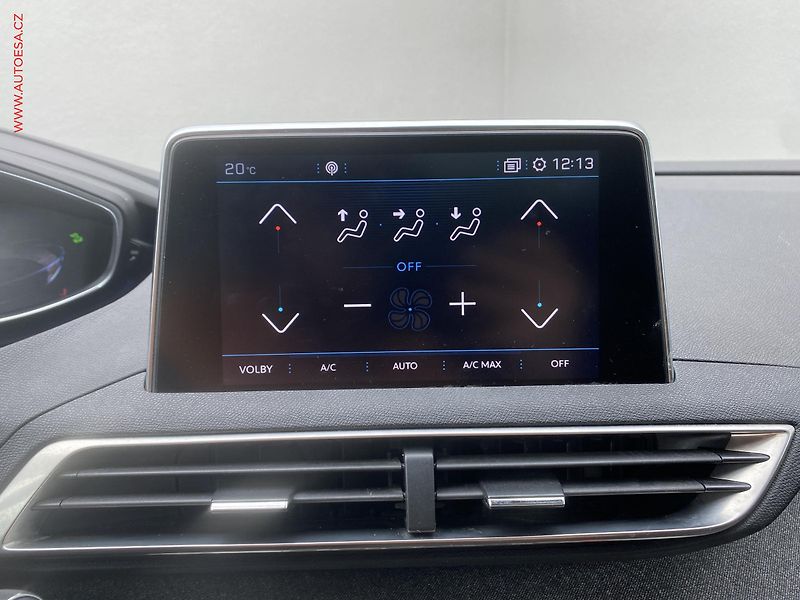 Peugeot 5008 (2017) 1.2 PT 7míst, Allure, LED - fotka 16 z 20