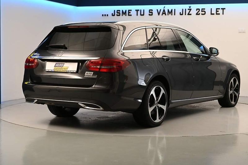 Mercedes-Benz Třídy C (2021) 2.0 300 DE 9G-TRONIC AVANTGARD - fotka 5 z 33