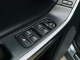 Volvo XC60 2.4D 5VÁLEC 1.MAJITEL SERVISKA - náhled 33