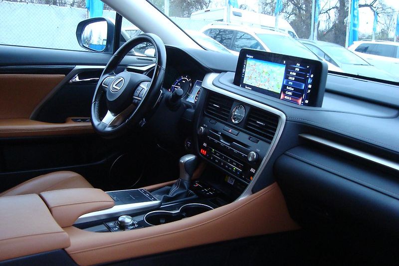 Lexus RX 450h (2021) ČR,1.Maj.S.kn.Najeto 62 tis.! - fotka 64 z 110