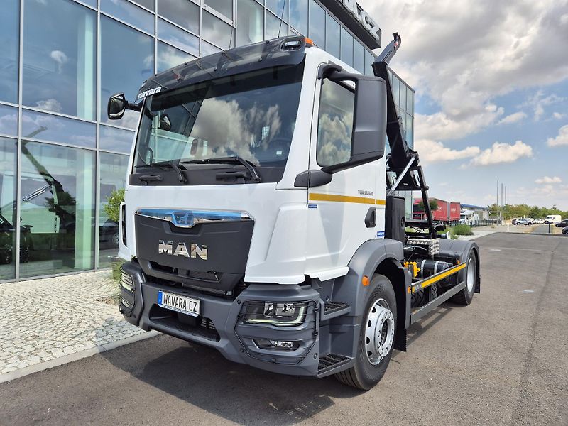 MAN TGM 18.320 NOSIČ KONTEJNERU 10T - fotka 2 z 37