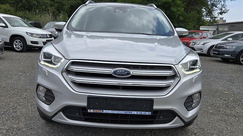 Ford Kuga 2.0TDCIi TITANIUM  110KW 1MAJ. - fotka 3 z 43