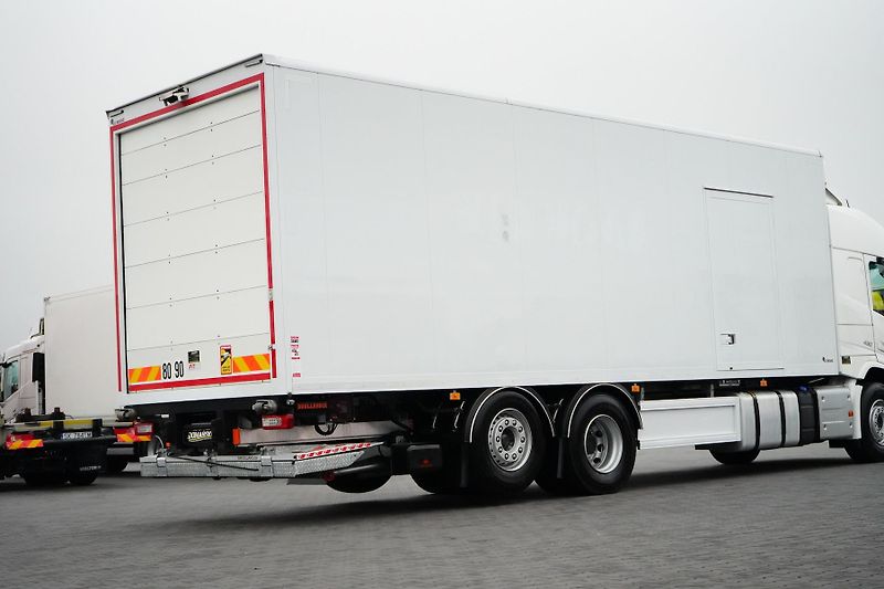 Volvo FM (2023) 430 / ACC / E 6 / KONTENER + W - fotka 31 z 45