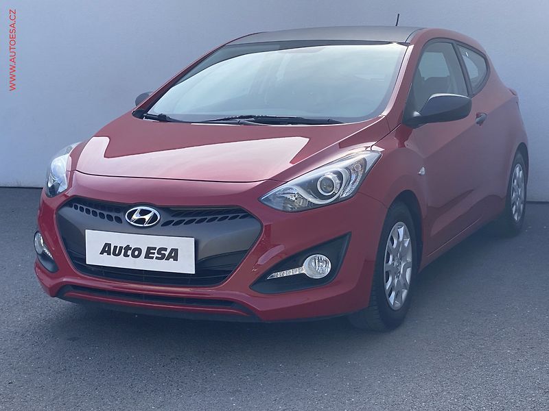 Hyundai i30 (2014) 1.4CVVT, Classic, +kola - fotka 3 z 16