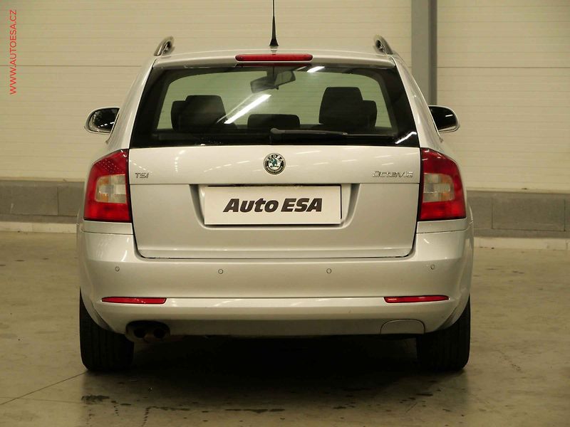 Škoda Octavia (2011) 1.4 TSI, AC, temp - fotka 5 z 22